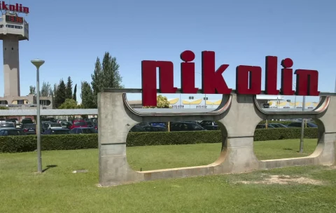 _pikolinfabricacarr17280203_24b33999