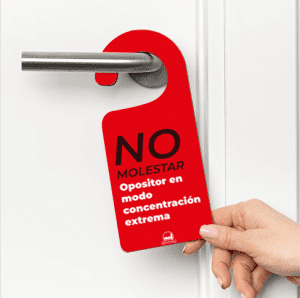 CUELGA PUERTAS "NO MOLESTAR OPOSITOR EN MODO CONCENTRACIÓN EXTREMA"