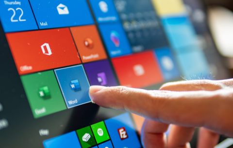 Bangkok,,Thailand,-,August,22,,2019,:,Computer,User,Touching